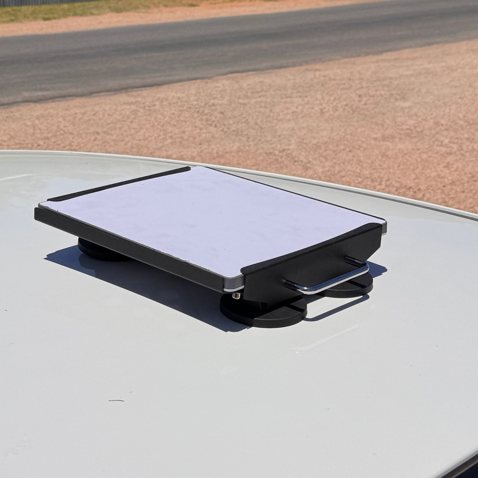 ROBUST POWDER-COATED IN-MOTION MAGNETIC ROOF MOUNT FOR STARLINK MINI – 87MM EARTH MAGNETS WITH HANDLE Candy