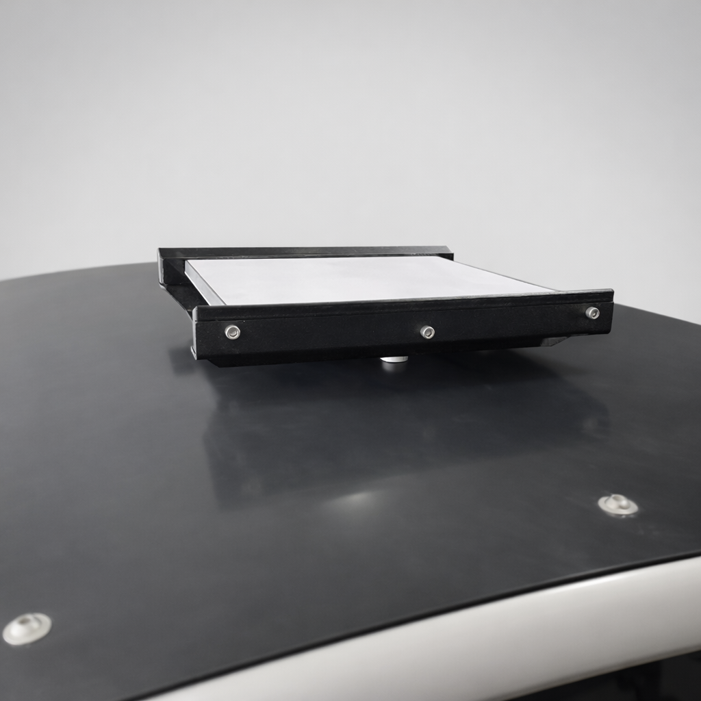 Starlink Mini Motion Mount on Vehicle roof with magnets