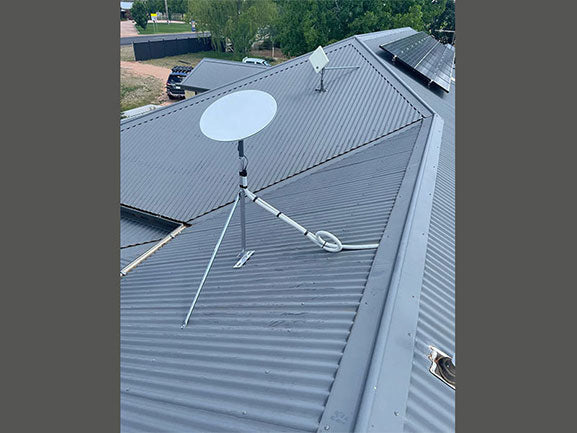 Tin Roof - Starlink Mount Roof Kit for Dishy - Round Dish Gen 1