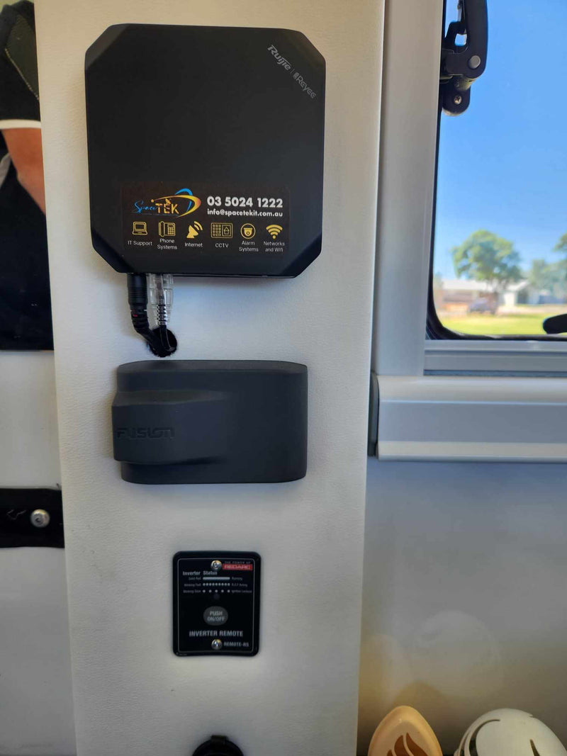 Starlink Mesh vs. Third-Party: Which Reigns Supreme?