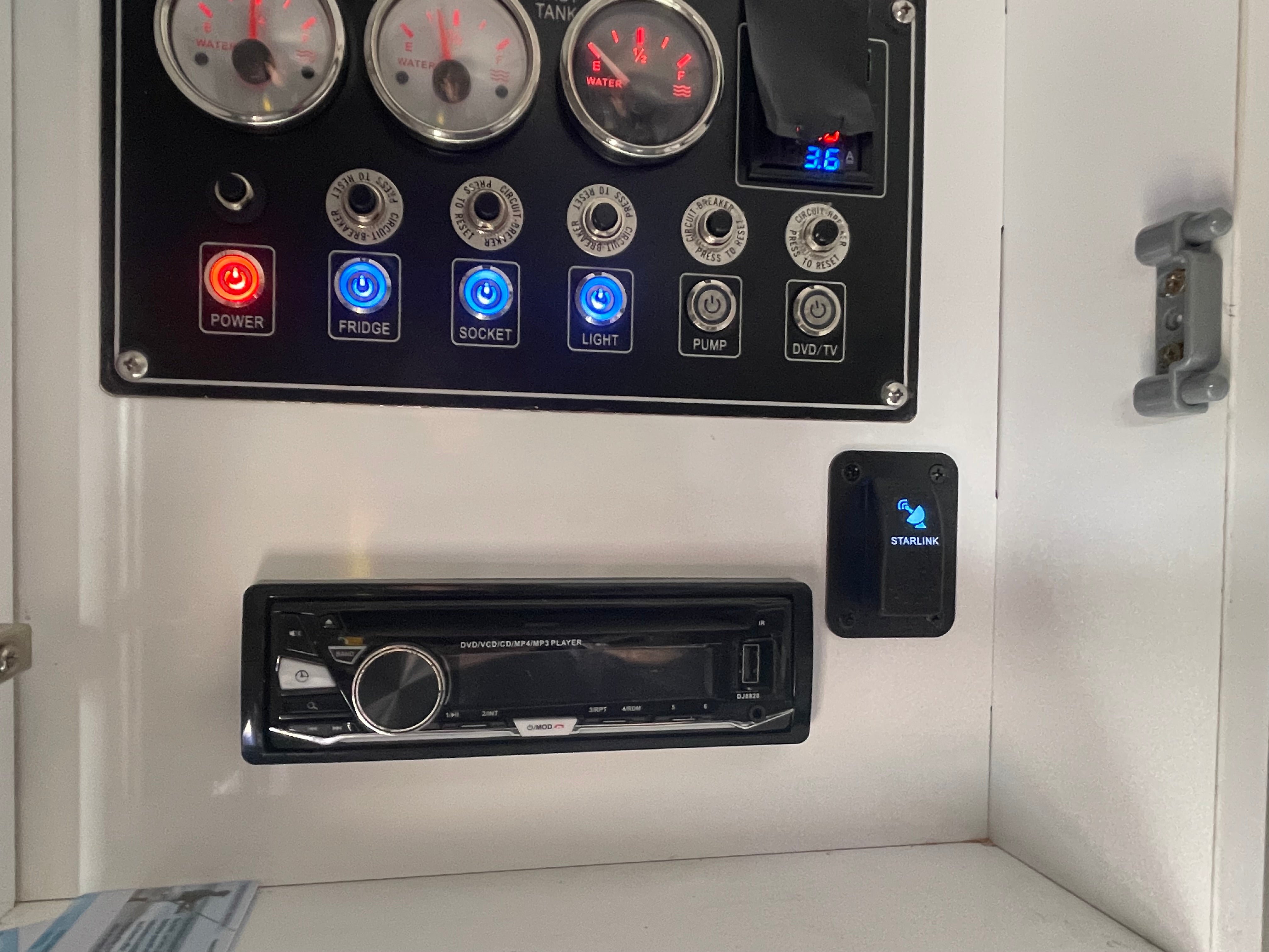 Starlink DC 3-Pole Rocker Switch – Blue LED with Mounting Plate Options (12V 20A / 24V 10A)