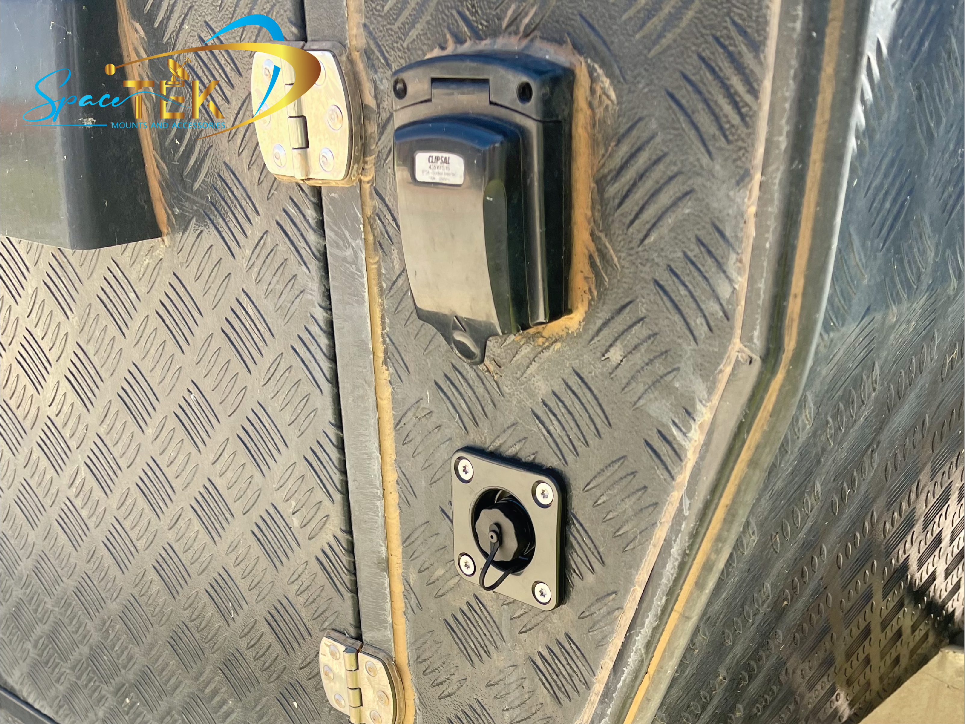 Caravan RV - RJ45 Recessed Data Socket for Starlink With Backing Plate